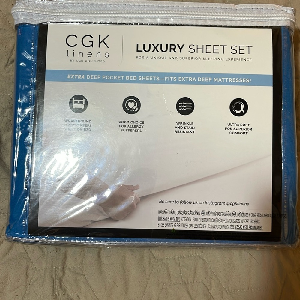 CGK linens Luxury Sheet Set King
Denim Blue